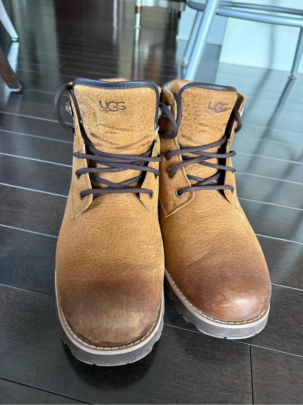UGG Men's Brown Leather Lace-Up Ankle Boots